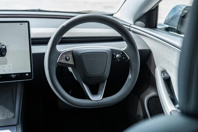 2026 Tesla Model 3 İncelemesi: Türkiye Fiyatı Açıklandı mı? İşte Tüm Detaylar