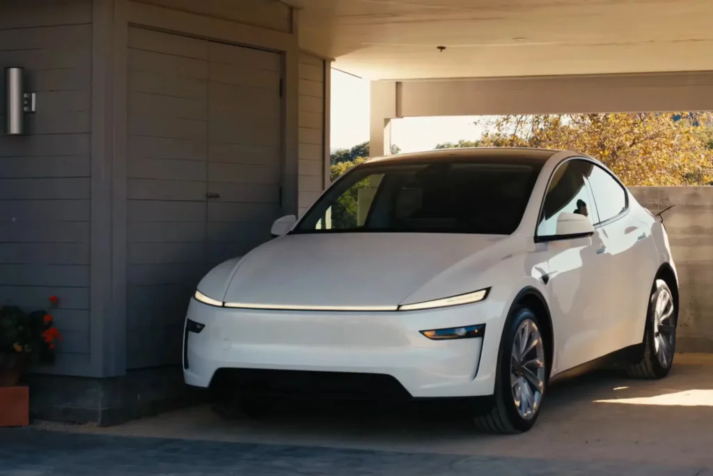 Tesla’dan Türkiye’ye Özel İndirim: Model Y + Geliştirilmiş Otopilot