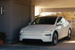 Tesla’dan Türkiye’ye Özel İndirim: Model Y + Geliştirilmiş Otopilot
