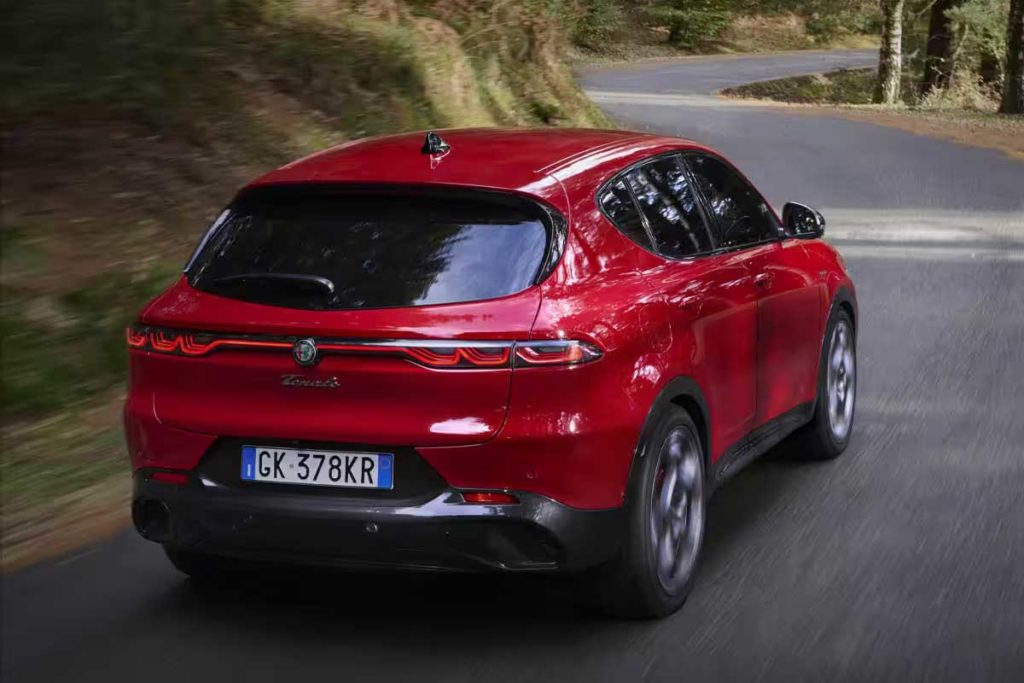 Brüksel Otomobil Fuarı’nda Alfa Romeo Rüzgârı: Tonale Öne Çıkıyor