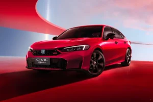 Honda Civic e:HEV RS Tokyo’da Sahne Alıyor: Hibrit Dünyasında Manuel Heyecan