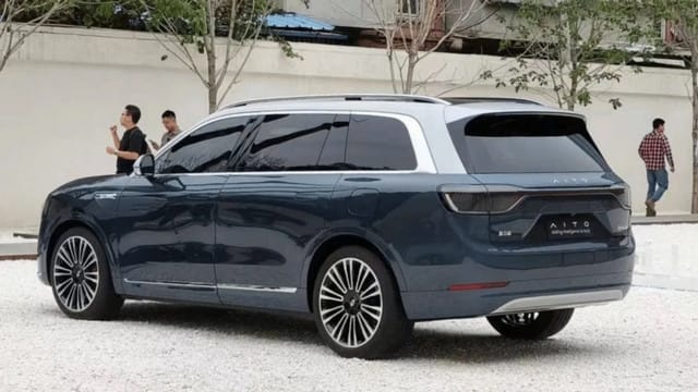 Lüks SUV’de Yeni Seviye: Fiyatı, Menzili ve Teknolojisiyle Detaylı İnceleme
