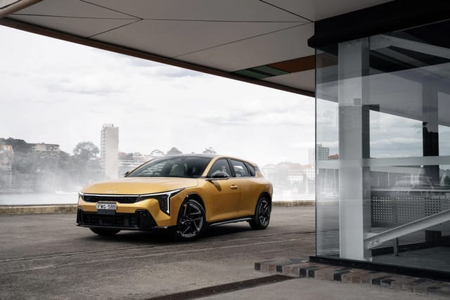 Kia’dan Sessiz Devrim: Yeni K4, Sedan ve Hatchback Seçenekleriyle Geliyor