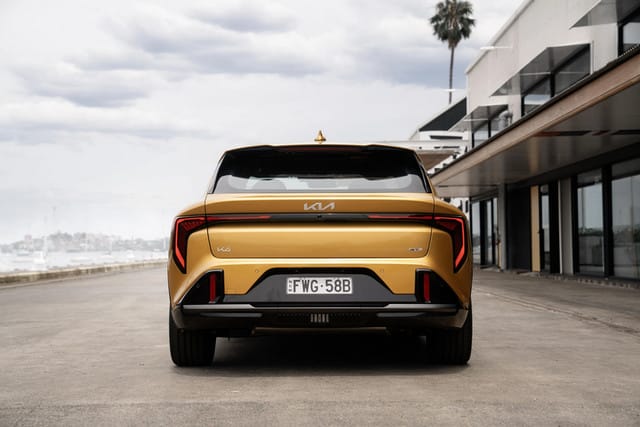 2026 Kia K4 Nedir? Türkiye Fiyatı, Çıkış Tarihi ve Teknik Özellikleri