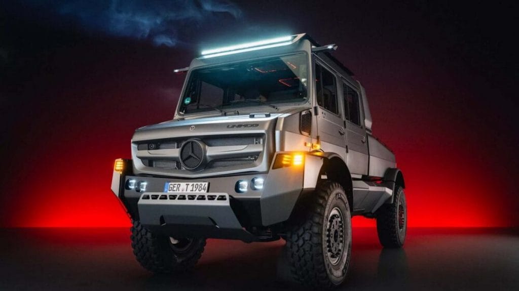 Mercedes-Benz Unimog 2