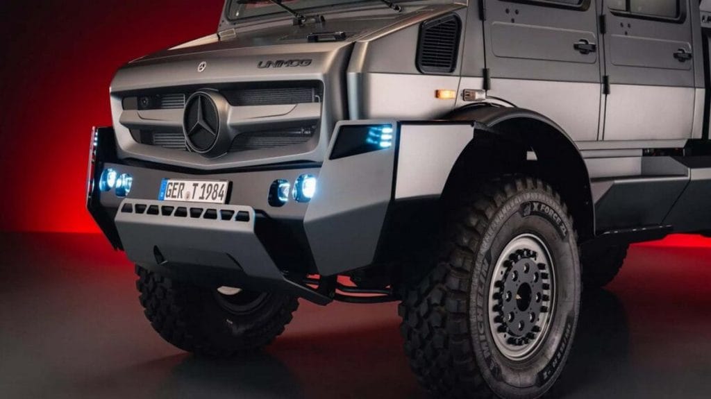 Mercedes-Benz Unimog 3