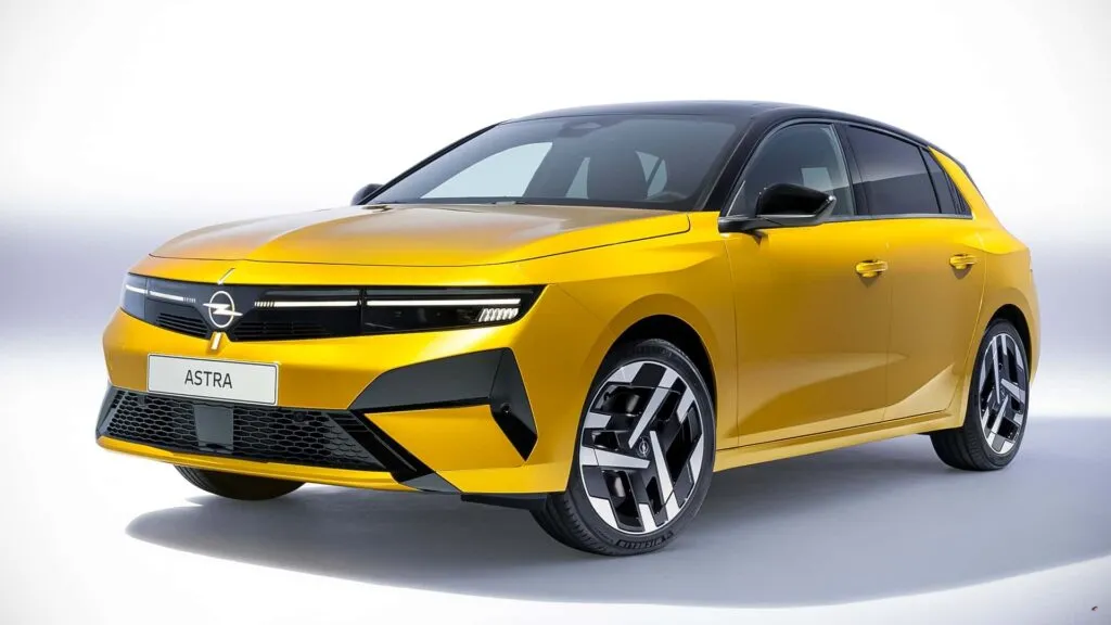Yeni Opel Astra: Intelli-Lux HD ile Geceyi Aydınlatıyor