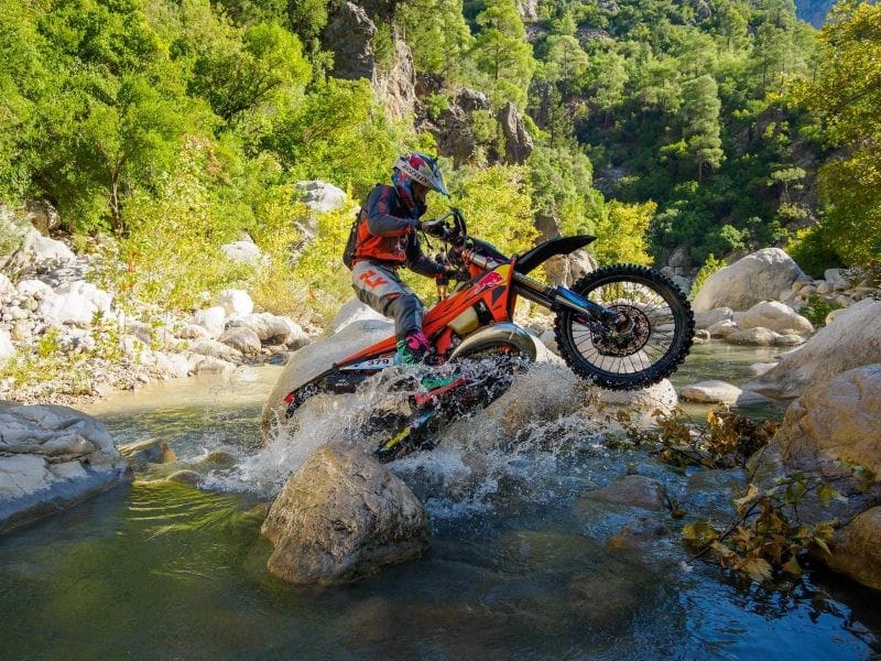 Denizden Zirveye: Sea To Sky Enduro 2026’da Dünya Yıldızlarını Ağırlayacak