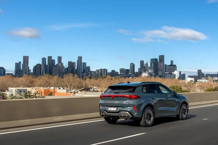 2026 Cupra Terramar mı Alınmalı? Artıları ve Eksileri
