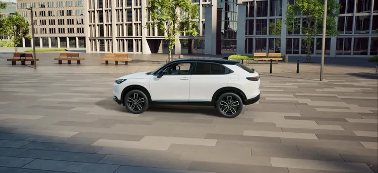 Honda’dan Sessiz ve Ekonomik Hamle: HR-V e:HEV 2026 Ne Sunuyor?