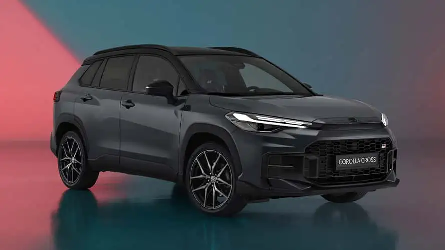 Toyota Hibrit Sahiplerine Uyarı: Camry ve Corolla Cross Geri Çağrıldı