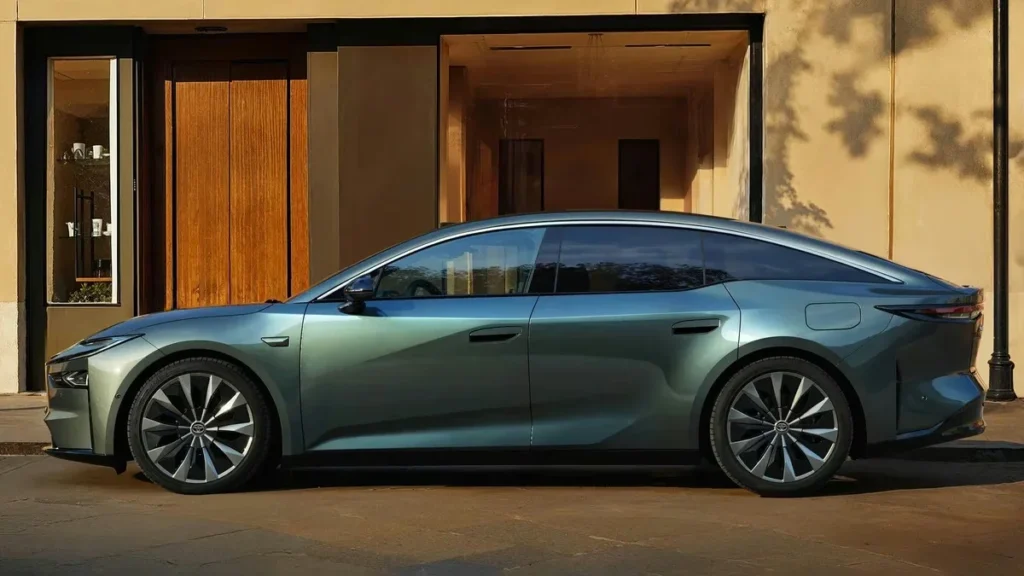 Toyota bZ7’nin Türkiye’ye Geliş Tarihi ve Beklenen Fiyatı