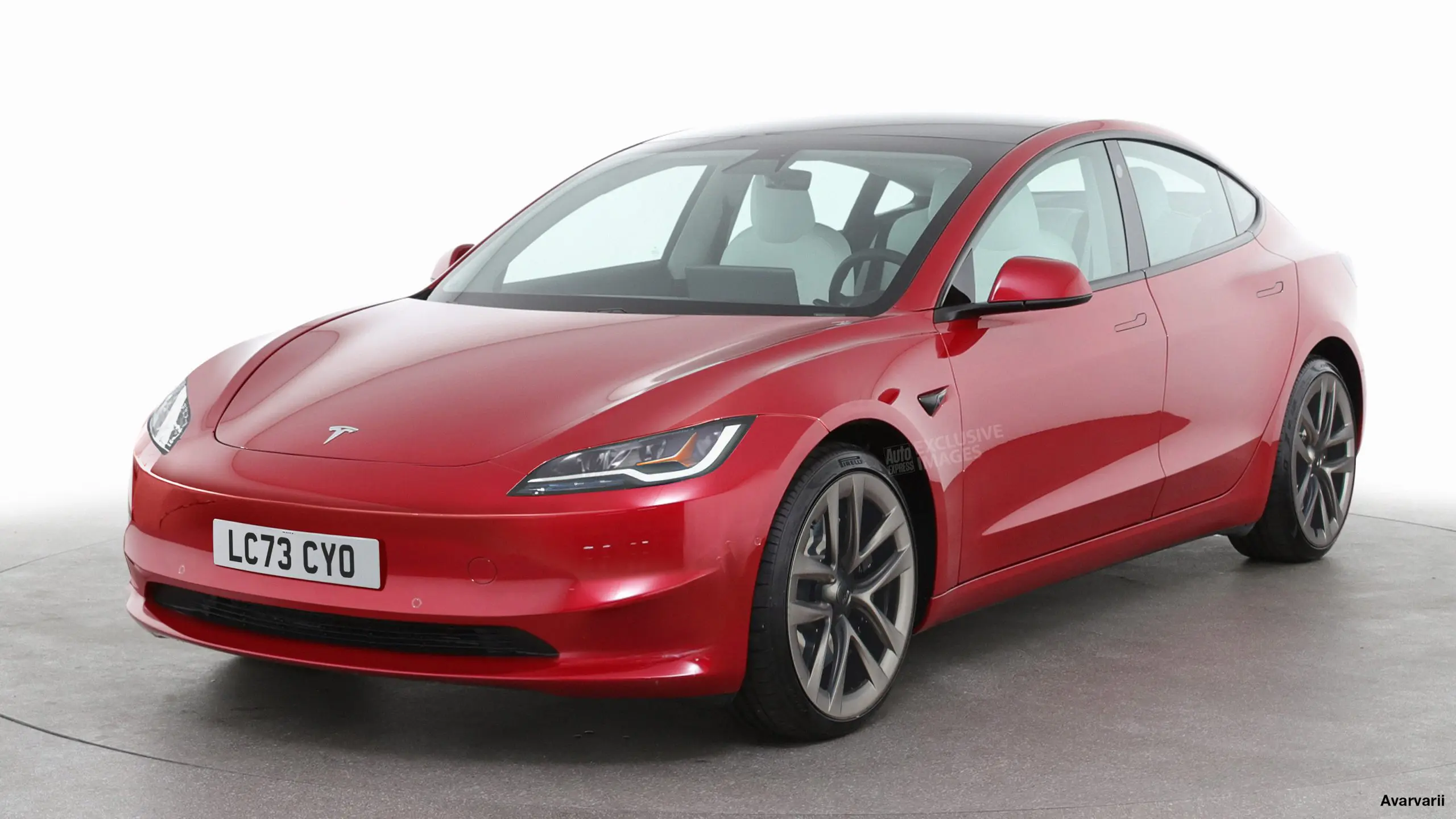 Tesla’nın Çin Kabusu Gerçek Oldu: Xiaomi SU7 Satışlarda Model 3’ü Ezdi Geçti!