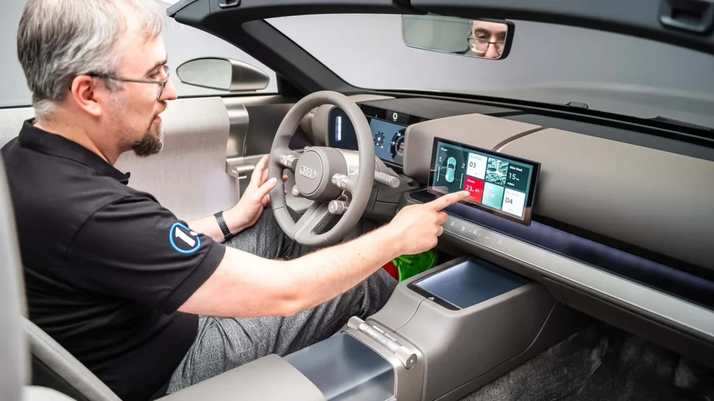 Audi Concept C ön göğüs