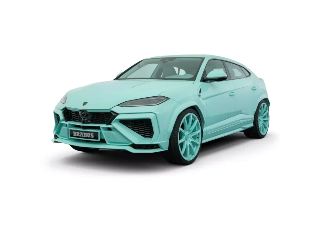 Pastel Yeşil mi, Zifiri Siyah mı? Brabus 900 Urus SE Sahneye Çıktı