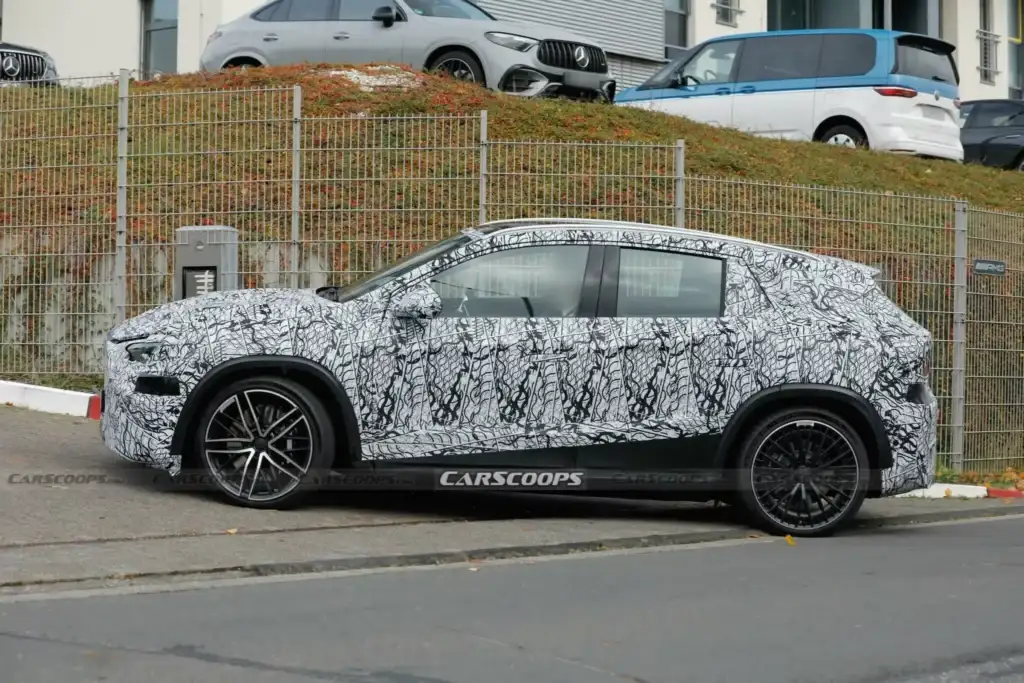 Hibrit mi EV mi? 2027 Mercedes GLA İki Dünyayı Tek Gövdede Birleştirdi