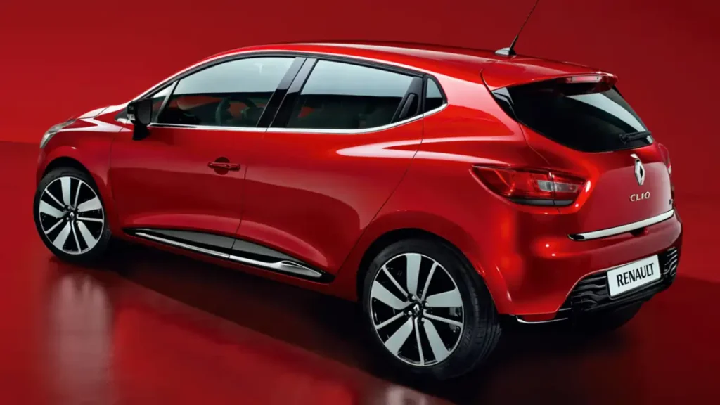 Renault Clio 2026 paket sıralaması, Clio donanım seviyeleri, Clio Equilibre Evolution farkı, Techno Esprit Alpine özellikleri